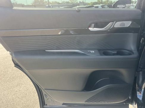 Certified 2025 Hyundai Palisade Calligraphy AWD/4WD image 22