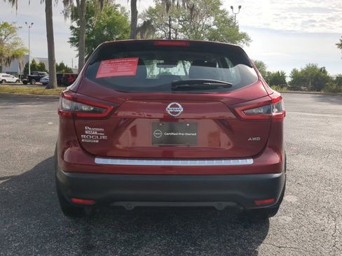 Certified 2022 Nissan Rogue Sport S image 5