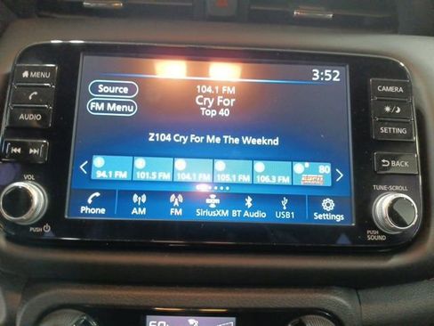 Certified 2023 Nissan Kicks SR image 19