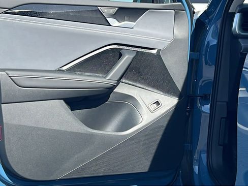 New 2026 Volkswagen Tiguan SE image 23