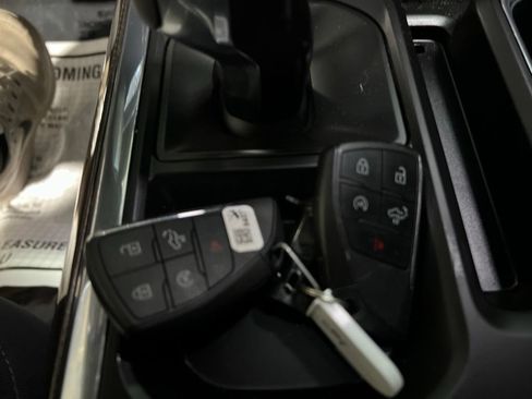 Used 2023 Chevrolet Silverado 1500 LT Trail Boss w/ Protection Package AWD/4WD image 34