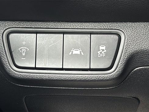 Used 2020 Kia Forte LXS image 27