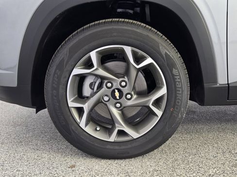 New 2026 Chevrolet Trax LT w/ Driver Confidence Package image 13