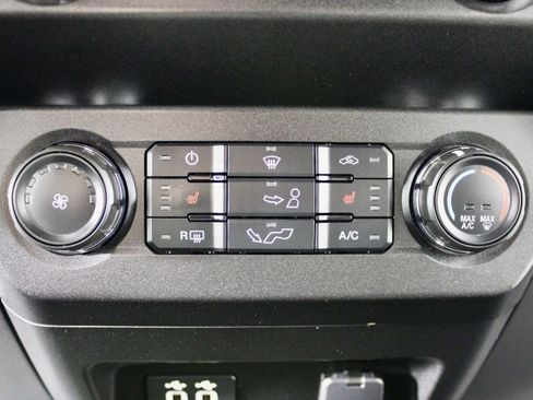 Used 2019 Ford F150 XLT w/ Equipment Group 302A Luxury image 26