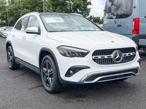 New 2026 Mercedes-Benz GLA 250 4MATIC image 5