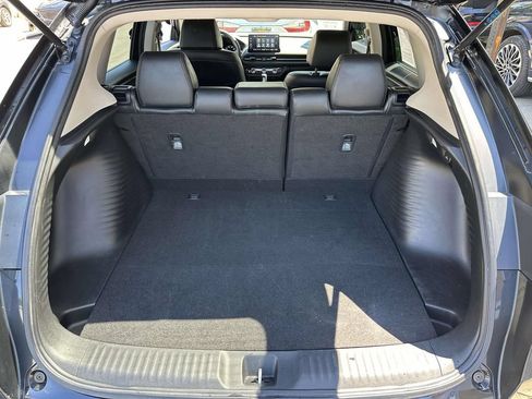 Used 2024 Honda HR-V EX-L image 11