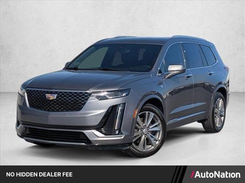Used 2021 Cadillac XT6 Premium Luxury FWD image 1