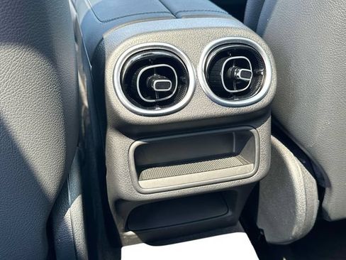 Certified 2025 Mercedes-Benz GLC 300 4MATIC image 11