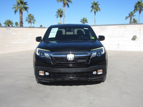 Certified 2017 Honda Ridgeline Black Edition image 3