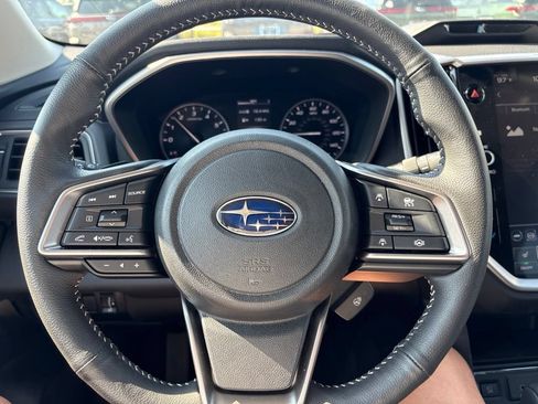 Used 2026 Subaru Ascent Limited AWD/4WD image 2