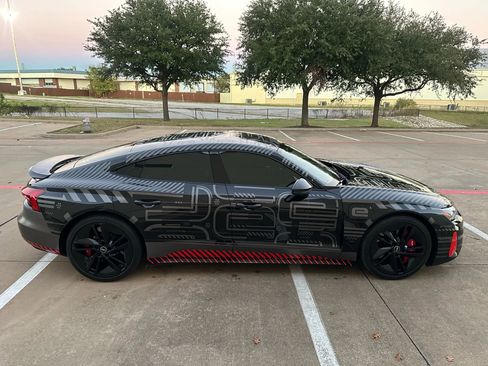 Used 2023 Audi RS e-tron GT image 7