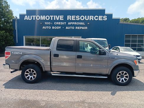 Used 2014 Ford F150 XLT AWD/4WD image 6