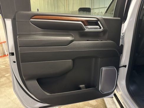 Used 2024 GMC Sierra 2500 Denali image 22