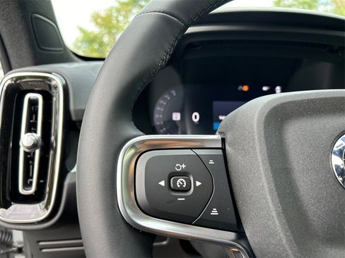 New 2026 Volvo XC40 B5 Ultra w/ Climate Package image 13