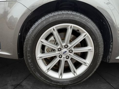 Used 2018 Ford Flex Limited image 14