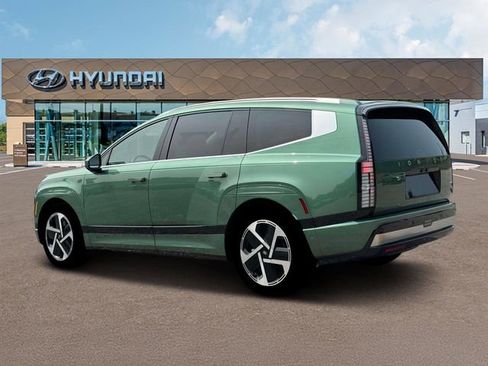 New 2026 Hyundai Ioniq 9 Calligraphy image 4