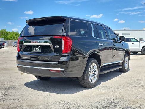 Used 2023 GMC Yukon SLT w/ SLT Luxury Package AWD/4WD image 6