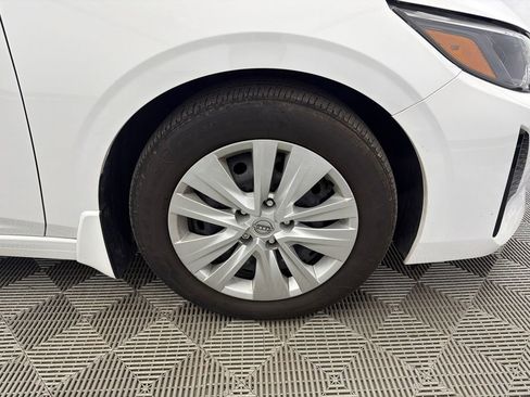 Used 2024 Nissan Sentra S image 13