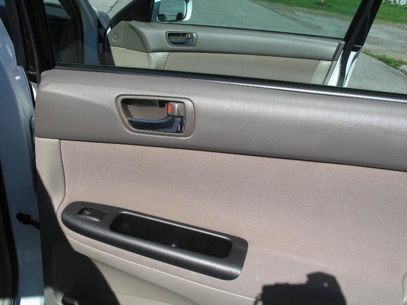 Used 2005 Toyota Camry LE FWD image 43
