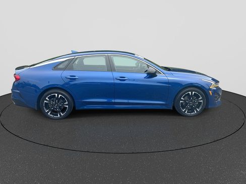 Used 2024 Kia K5 GT-Line AWD/4WD image 9