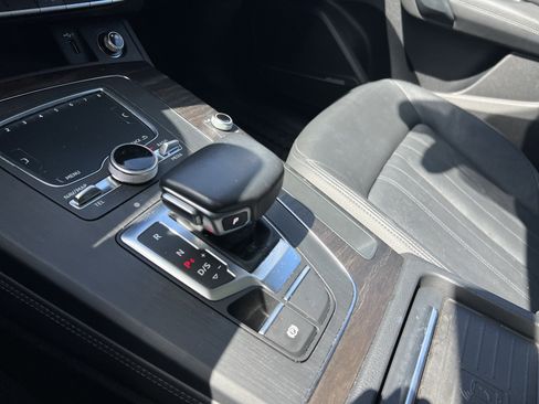 Used 2019 Audi Q5 2.0T Premium Plus w/ Premium Plus Package image 26