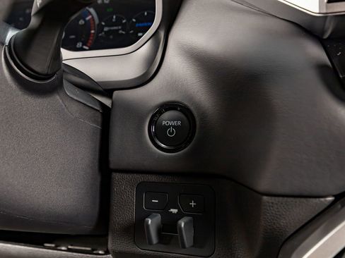 Used 2025 Toyota Tundra Platinum image 24