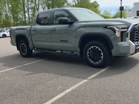 New 2026 Toyota Tundra SR5 AWD/4WD image 2