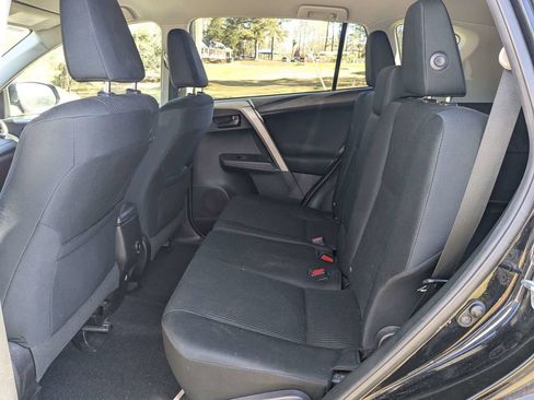 Used 2017 Toyota RAV4 LE image 30