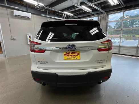 Used 2023 Subaru Ascent Limited AWD/4WD image 4