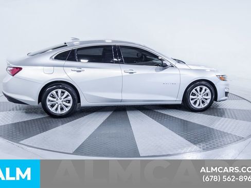 Used 2021 Chevrolet Malibu LT FWD image 11