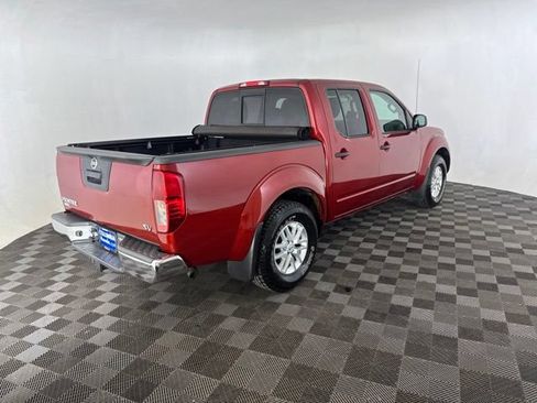 Used 2015 Nissan Frontier SV RWD image 6