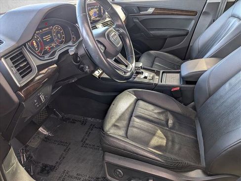 Used 2019 Audi Q5 2.0T Premium Plus w/ Premium Plus Package image 11