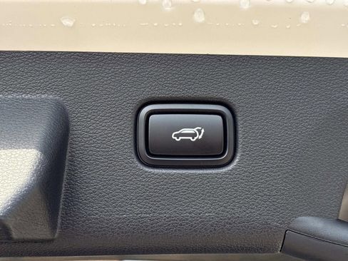 New 2026 Kia Sportage EX FWD image 13
