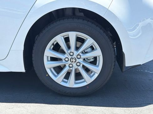 New 2026 Toyota Corolla SE FWD image 17