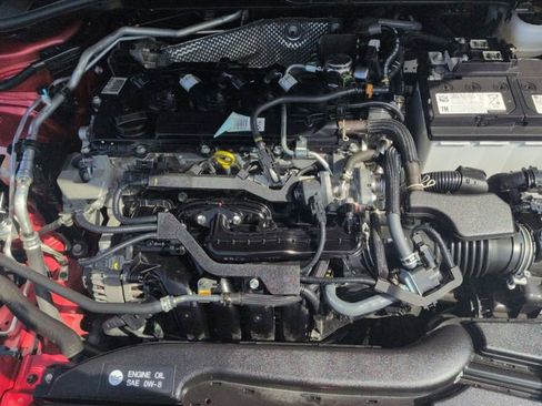 Certified 2025 Toyota Corolla Cross XLE AWD/4WD image 31