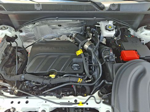 Used 2023 Buick Encore GX Preferred FWD image 28