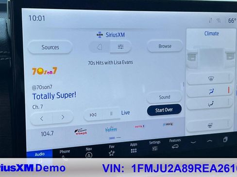 Used 2024 Ford Expedition Limited image 32