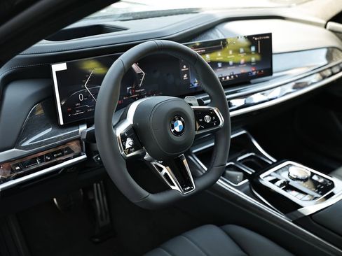 New 2026 BMW 760i xDrive w/ Executive Package AWD/4WD image 20