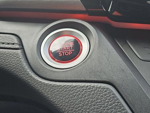 Used 2024 Honda Odyssey Sport image 17