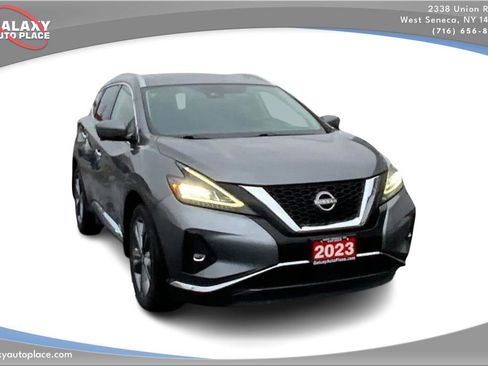 Used 2023 Nissan Murano Platinum image 3