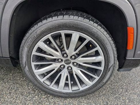 Used 2022 Jeep Grand Wagoneer Series III image 11