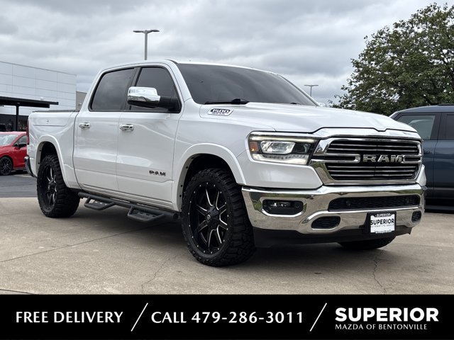 Used 2019 RAM 1500 Laramie AWD/4WD image 1