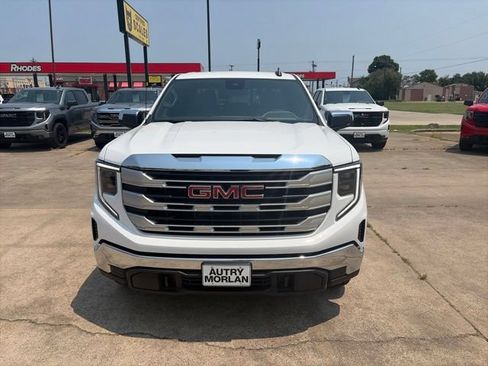 New 2026 GMC Sierra 1500 SLE w/ Preferred Package AWD/4WD image 9