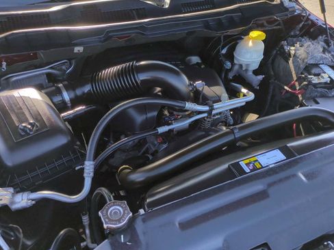 Used 2018 RAM 1500 Lone Star image 28