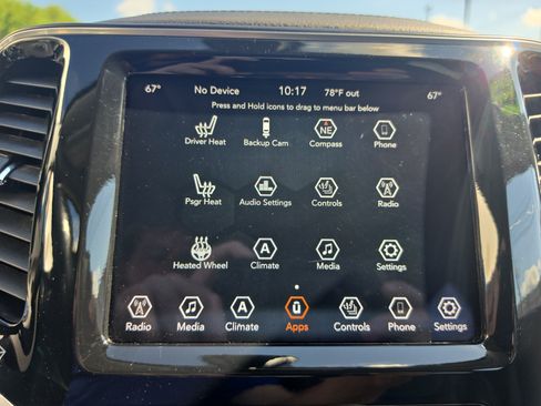Used 2020 Jeep Cherokee Limited AWD/4WD image 32