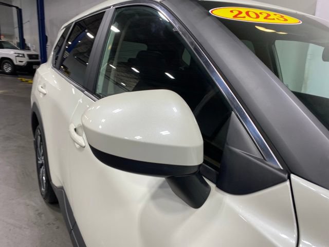 Certified 2023 Nissan Rogue SV AWD/4WD image 30