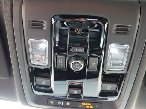 New 2026 Chevrolet Tahoe Z71 w/ Comfort Package AWD/4WD image 31