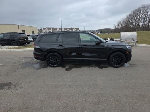 Used 2023 Lincoln Aviator Reserve w/ Equipment Group 201A image 8