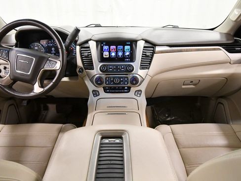 Used 2019 GMC Yukon Denali w/ Open Road Package AWD/4WD image 3