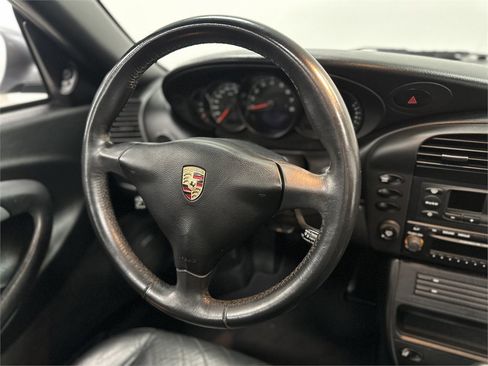 Used 2004 Porsche 911 GT3 RS image 35